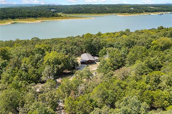 10 Acres of Recreational Land with Home for Sale in Yellville, Arkansas