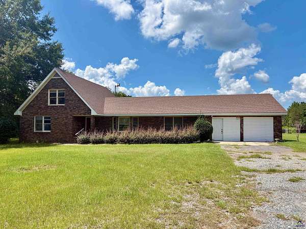 2.63 Acres of Improved Mixed-Use Land for Sale in Fort Valley, Georgia