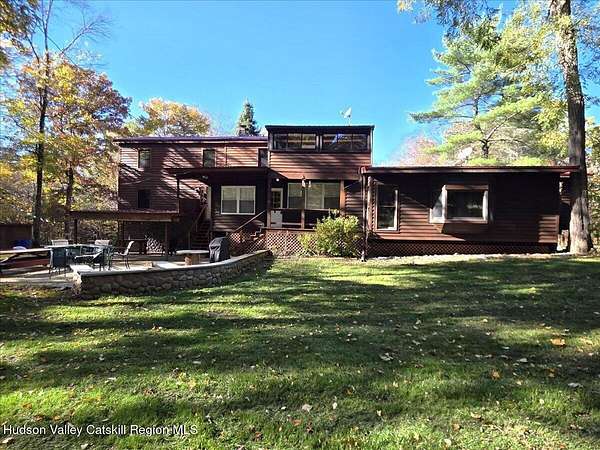 6 Acres of Land with Home for Sale in Round Top, New York