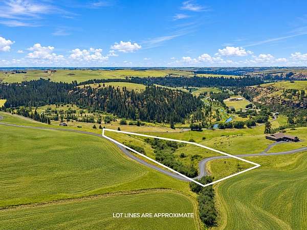 8 Acres of Residential Land for Sale in Colfax, Washington