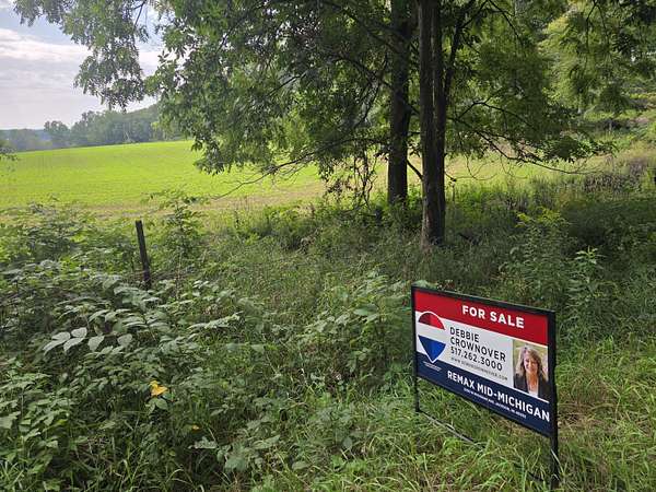 3 Acres of Residential Land for Sale in Clarklake, Michigan