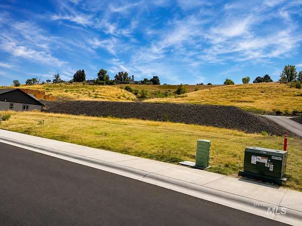 0.17 Acres of Residential Land for Sale in Clarkston, Washington