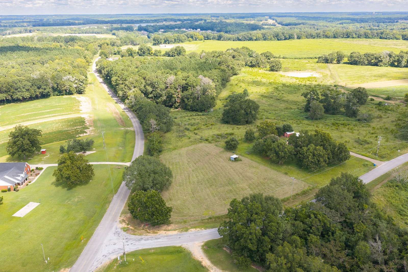 1 Acre of Residential Land for Sale in Enterprise, Alabama
