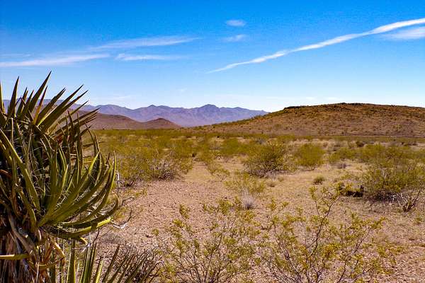 2.35 Acres of Residential Land for Sale in Golden Valley, Arizona