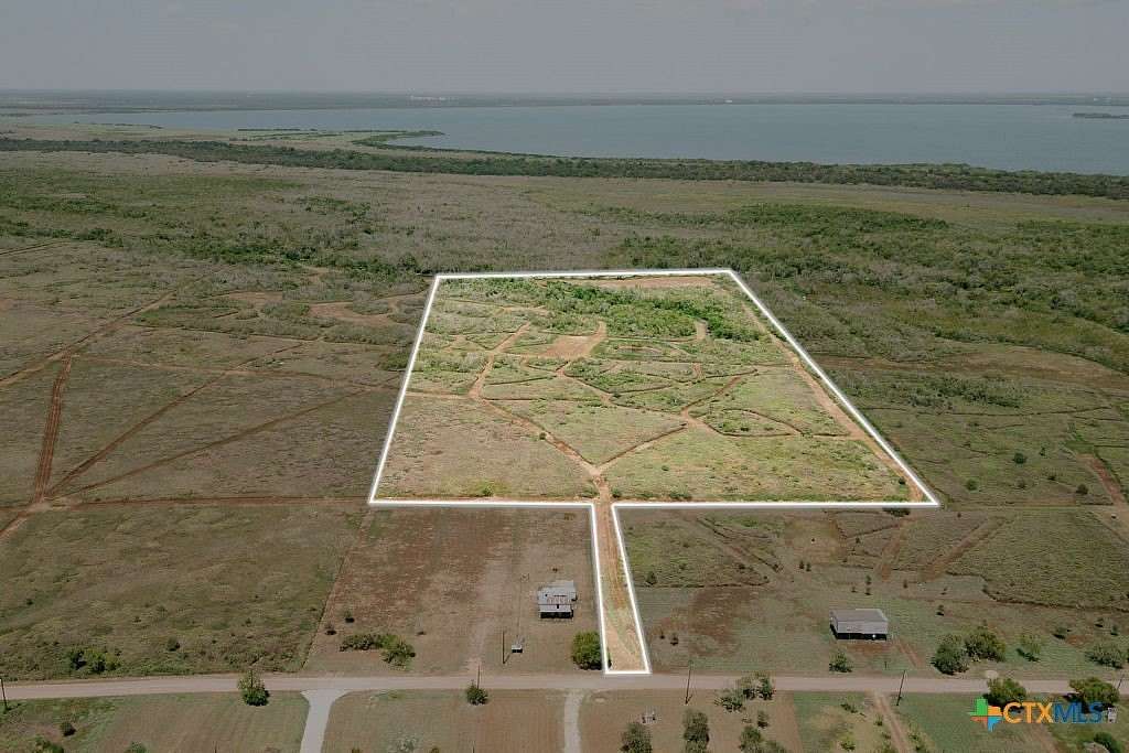 20.5 Acres of Land for Sale in Tivoli, Texas