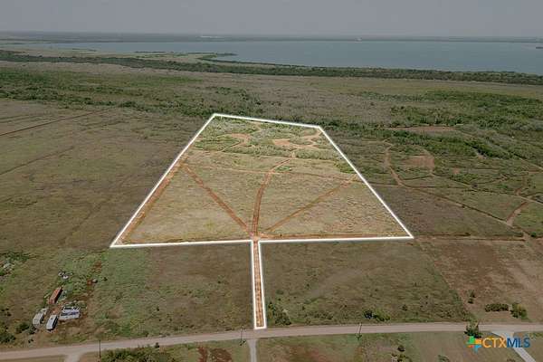 20.5 Acres of Land for Sale in Tivoli, Texas