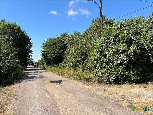 0.4 Acres of Residential Land for Sale in Holland, Texas