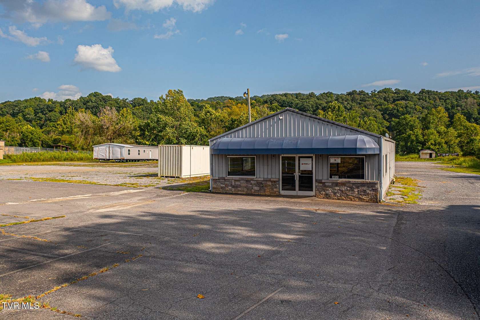 5.63 Acres of Improved Commercial Land for Sale in Kingsport, Tennessee