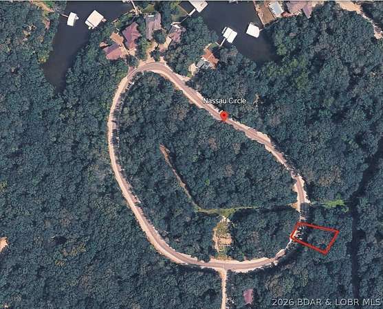 0.28 Acres of Residential Land for Sale in Village of Four Seasons, Missouri