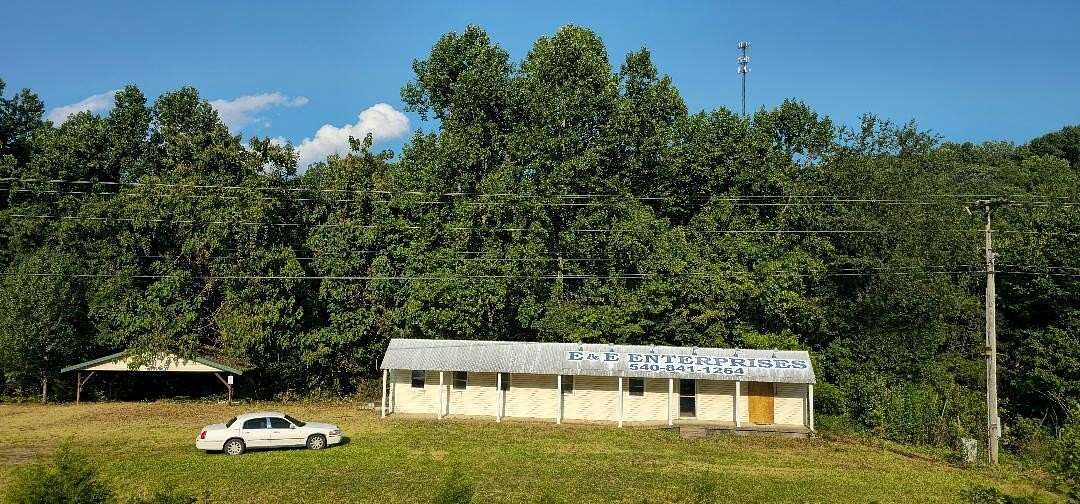 2.3 Acres of Mixed-Use Land for Sale in Tazewell, Tennessee