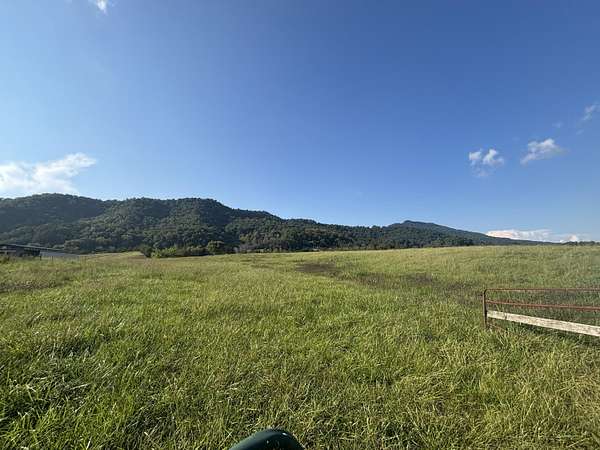 164 Acres of Land for Sale in Greeneville, Tennessee