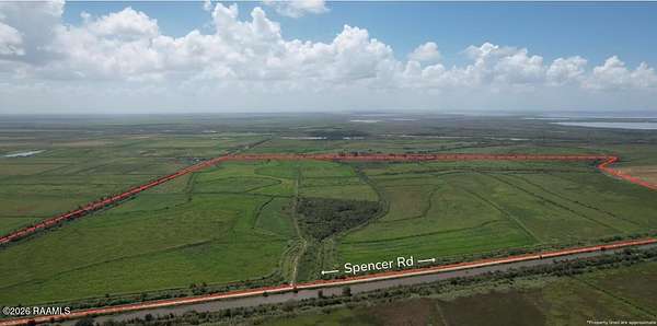 407 Acres of Recreational Land for Sale in Gueydan, Louisiana