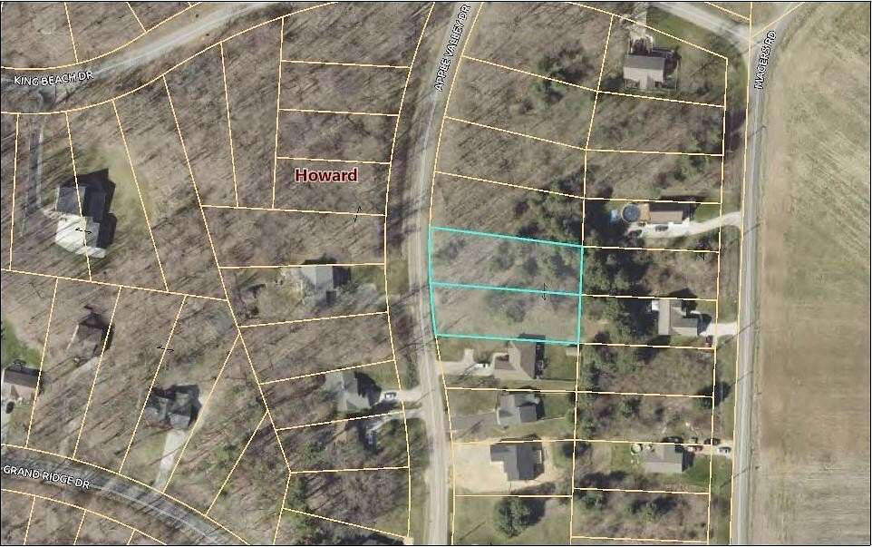 0.66 Acres of Residential Land for Sale in Howard, Ohio