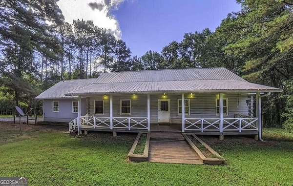 12.2 Acres of Land with Home for Sale in Franklin, Georgia