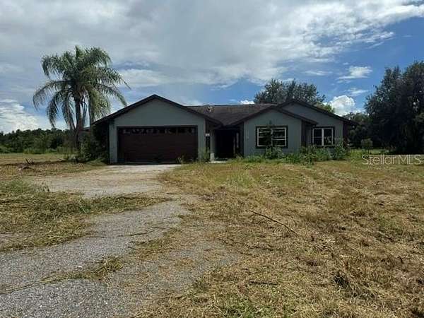 10 Acres of Land with Home for Sale in Sumterville, Florida