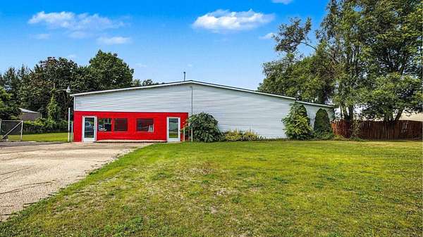 3.33 Acres of Improved Commercial Land for Sale in Port Huron, Michigan