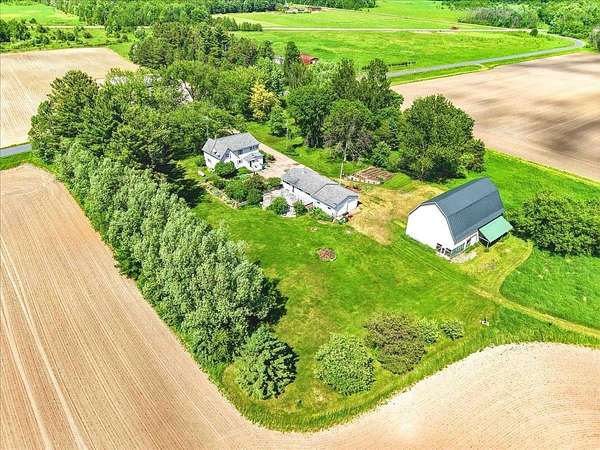 66.8 Acres of Land with Home for Sale in Vesper, Wisconsin