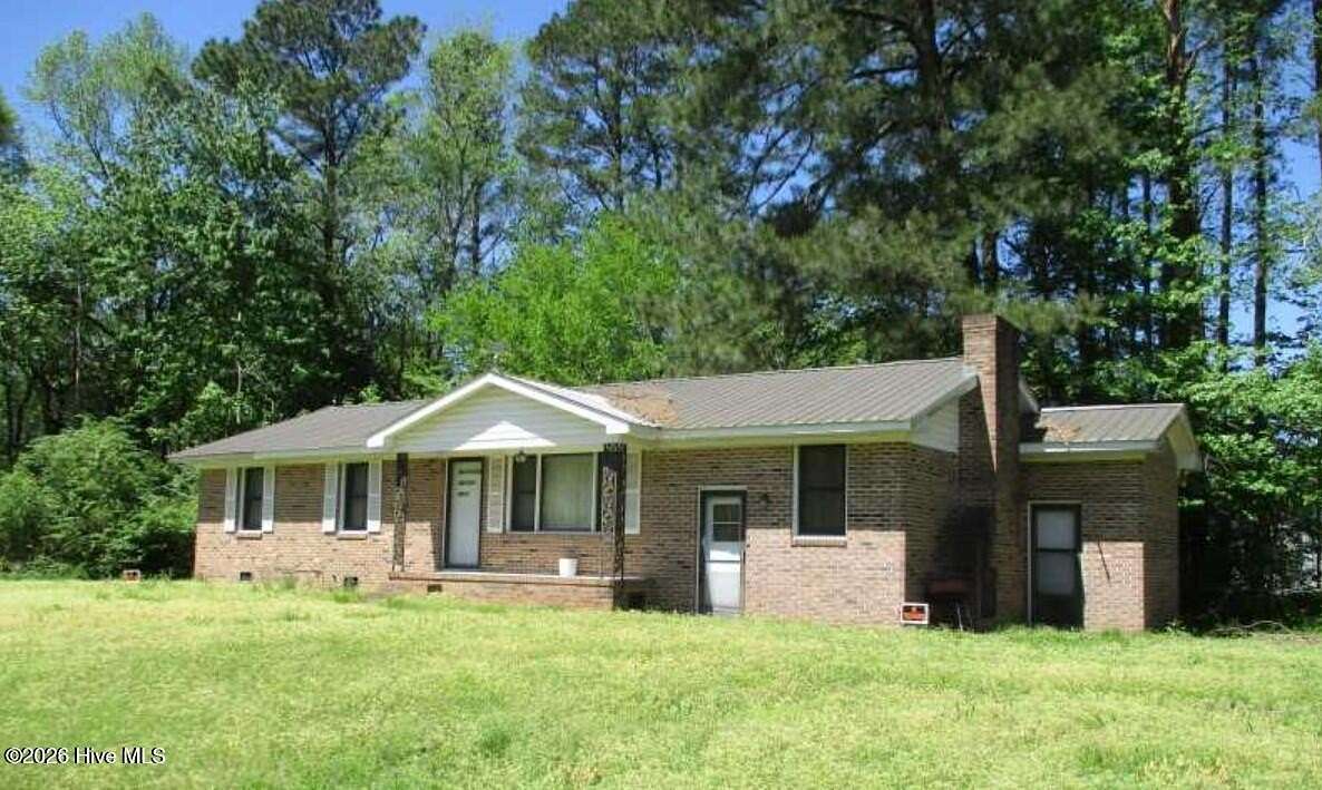 1.5 Acres of Land with Home for Sale in Windsor, North Carolina