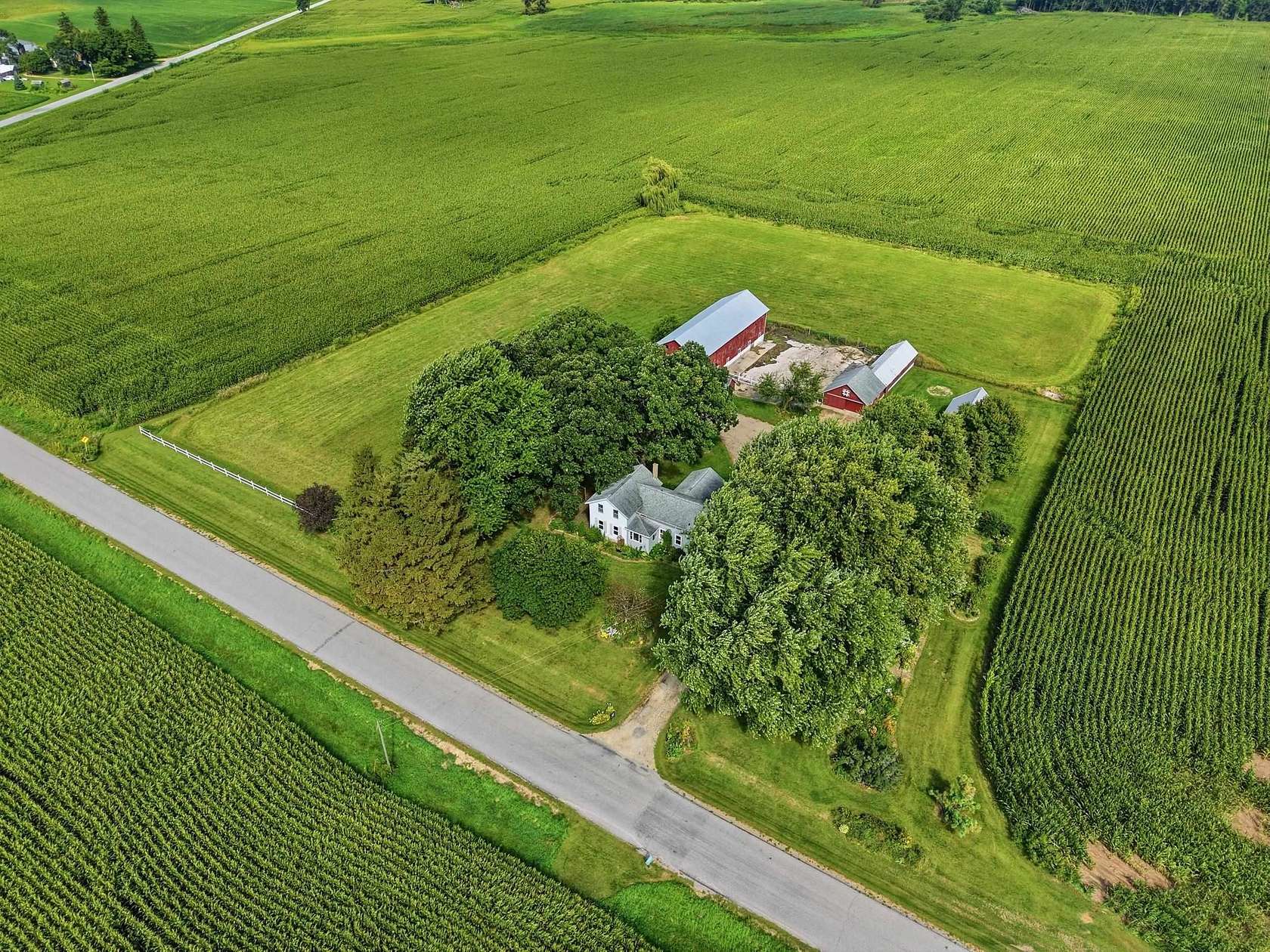 5.1 Acres of Land with Home for Sale in Rio, Wisconsin