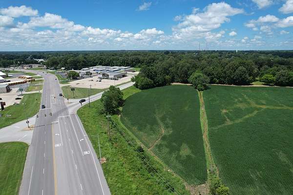 2.54 Acres of Commercial Land for Sale in Metropolis, Illinois