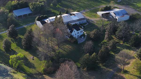 9.9 Acres of Land with Home for Sale in Franklin, Tennessee