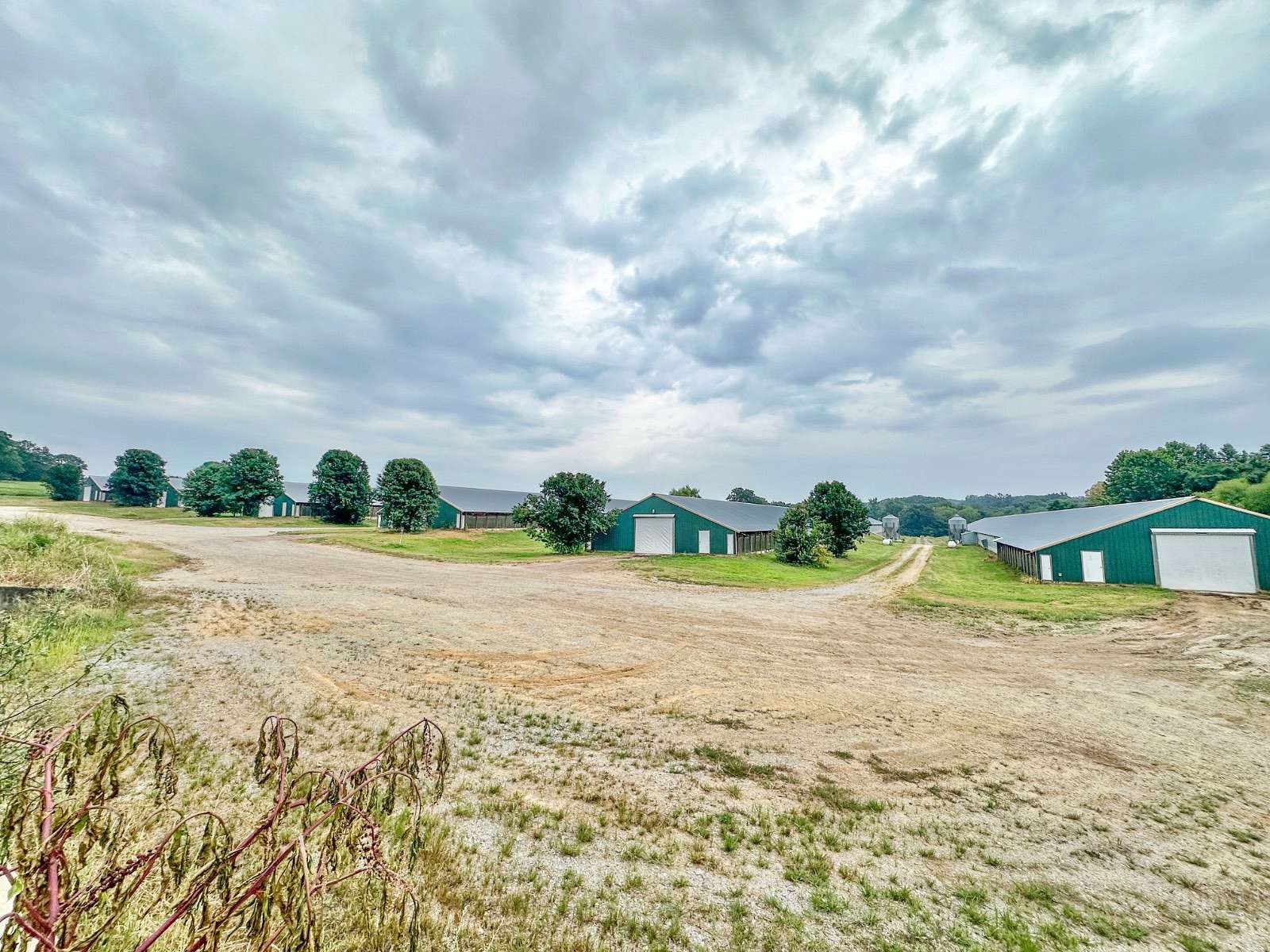 32 Acres of Agricultural Land with Home for Sale in Cave City, Arkansas
