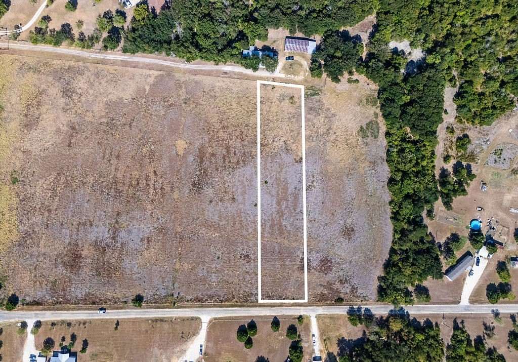 1.54 Acres of Residential Land for Sale in Moody, Texas