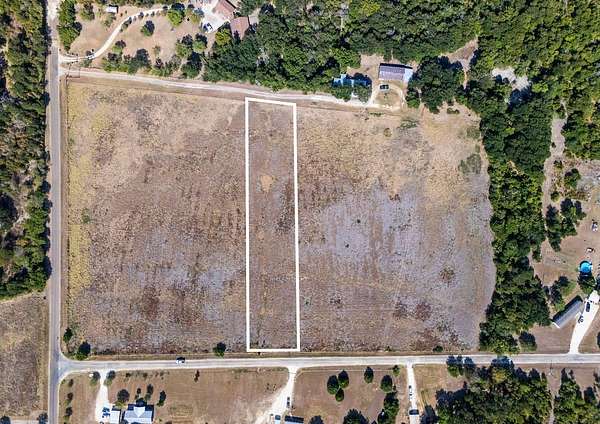 1.63 Acres of Residential Land for Sale in Moody, Texas