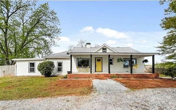 1.6 Acres of Land with Home for Sale in Senoia, Georgia