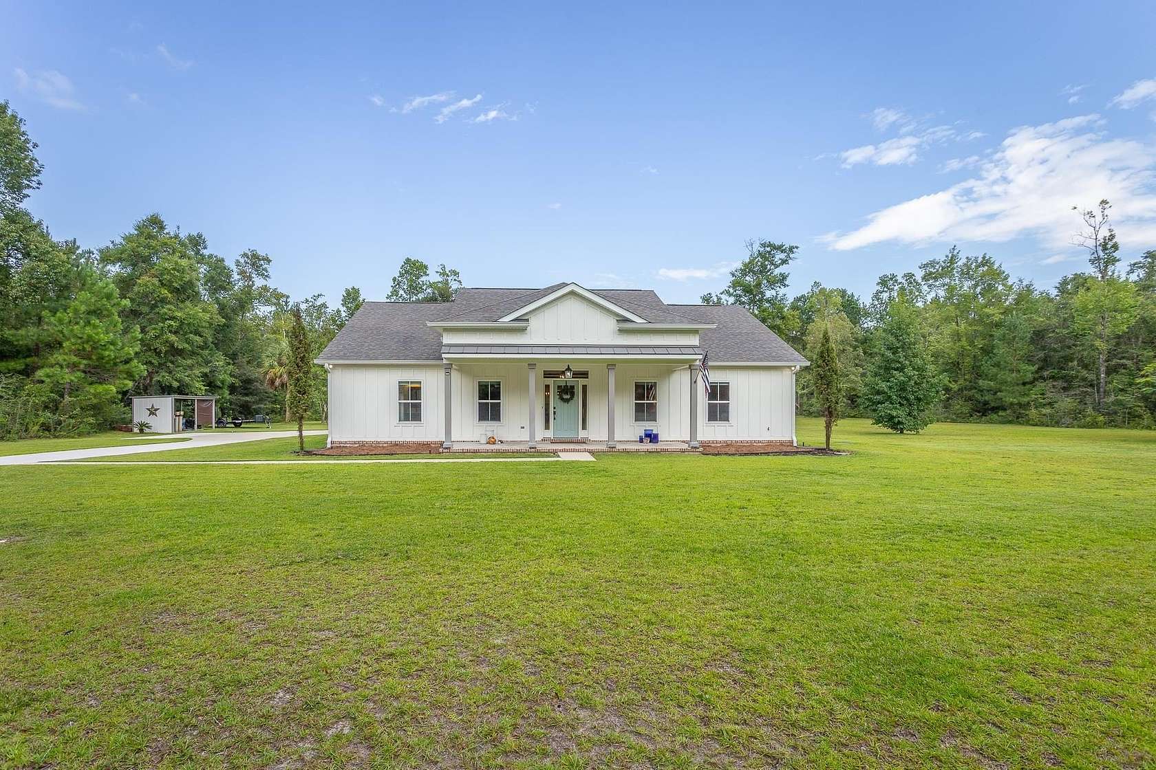 5 Acres of Land with Home for Sale in Crawfordville, Florida