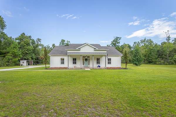 5 Acres of Land with Home for Sale in Crawfordville, Florida