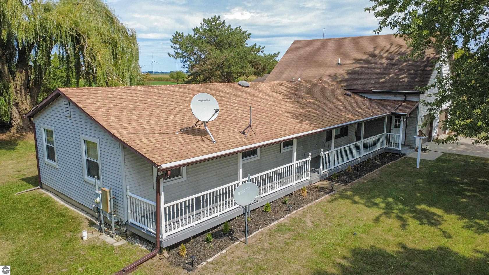 2.25 Acres of Land with Home for Sale in St. Louis, Michigan