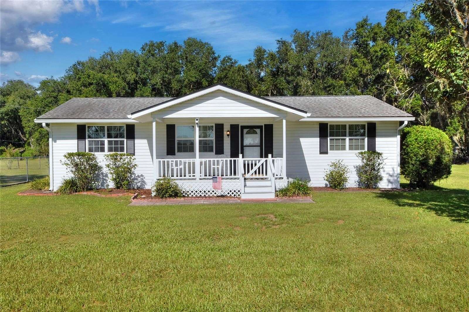 3.58 Acres of Land with Home for Sale in Mulberry, Florida