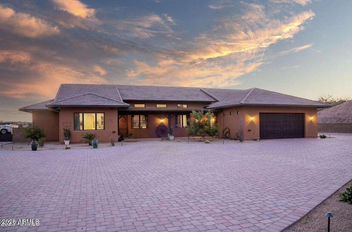 10 Acres of Land with Home for Sale in Wickenburg, Arizona
