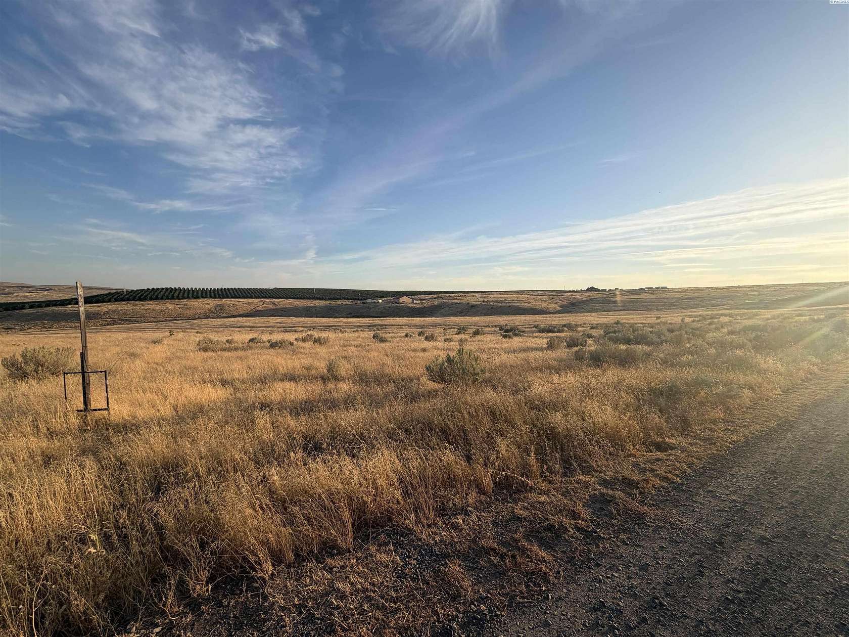 9.74 Acres of Residential Land for Sale in Selah, Washington