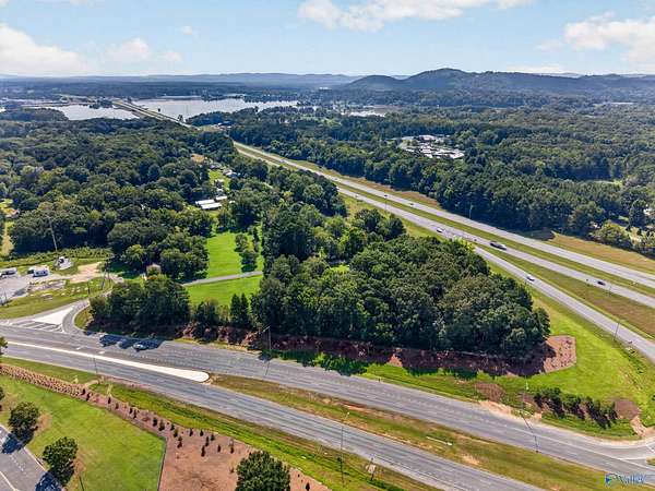 6 Acres of Commercial Land for Sale in Gadsden, Alabama