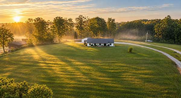 10 Acres of Improved Land for Sale in Vanleer, Tennessee