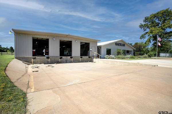 6 Acres of Commercial Land for Lease in Tyler, Texas