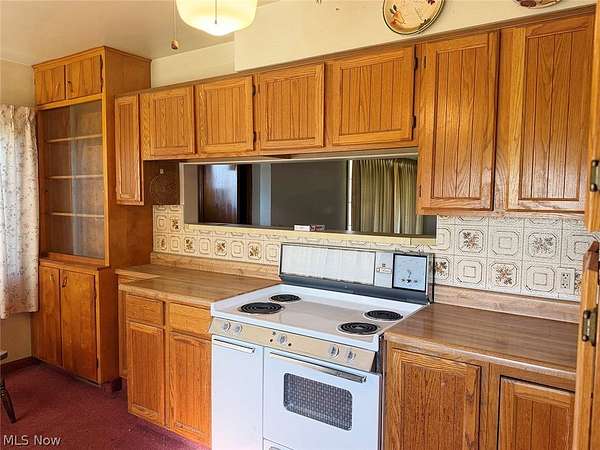 2.5 Acres of Land with Home for Auction in Diamond, Ohio