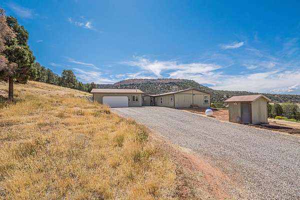 17.3 Acres of Land with Home for Sale in Glade Park, Colorado
