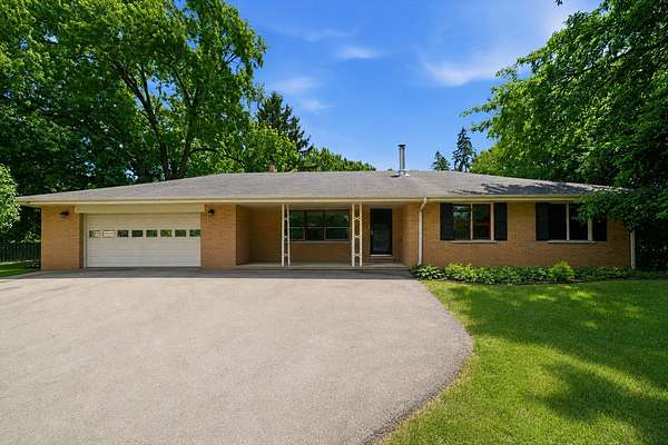 1.75 Acres of Land with Home for Sale in Inverness, Illinois