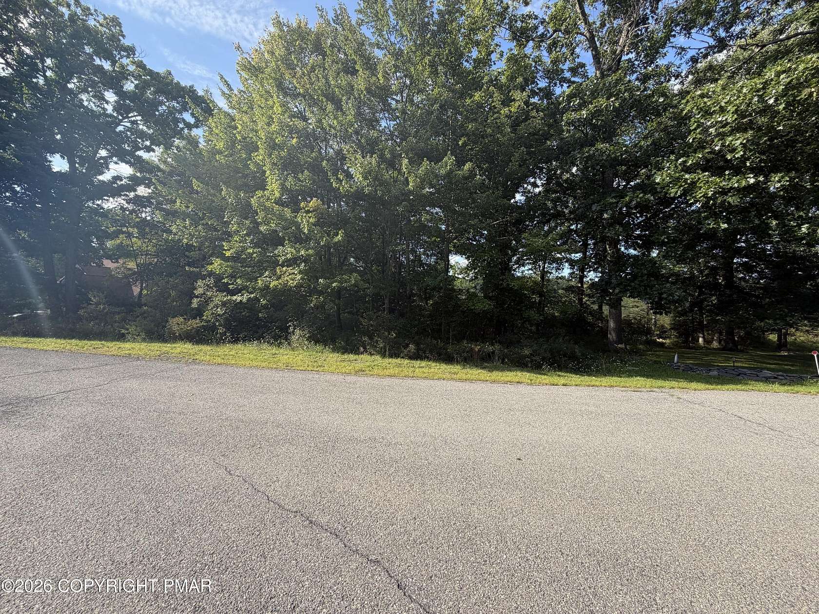 0.38 Acres of Residential Land for Sale in Tamiment, Pennsylvania