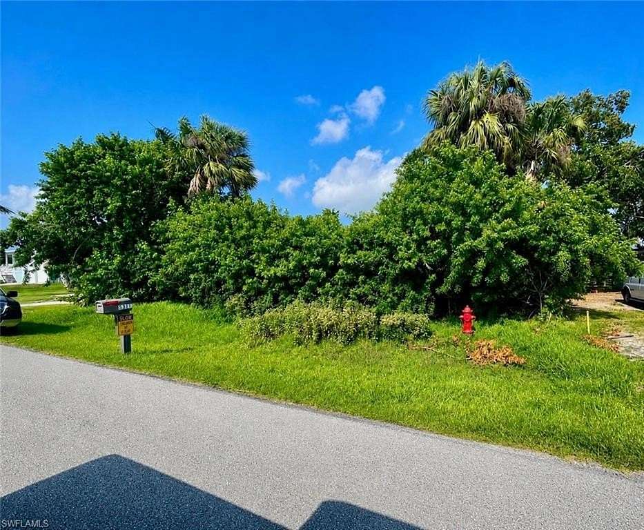 0.25 Acres of Residential Land for Sale in Punta Gorda, Florida