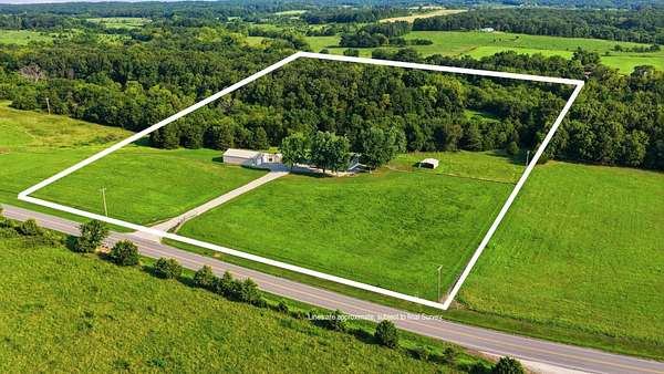 13 Acres of Recreational Land with Home for Sale in Conway, Missouri