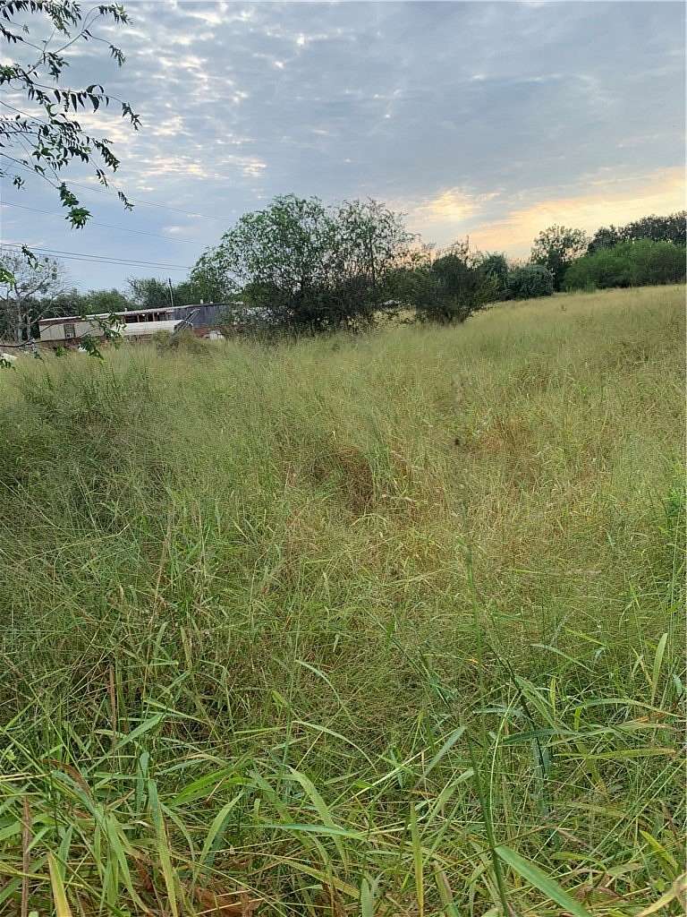 4 Acres of Land for Sale in Robstown, Texas
