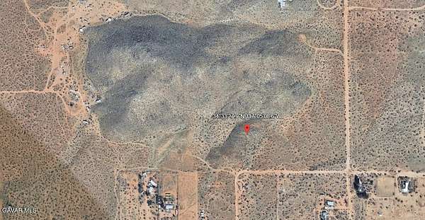 5 Acres of Land for Sale in Apple Valley, California