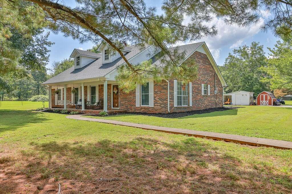 1.9 Acres of Land with Home for Sale in Dresden, Tennessee