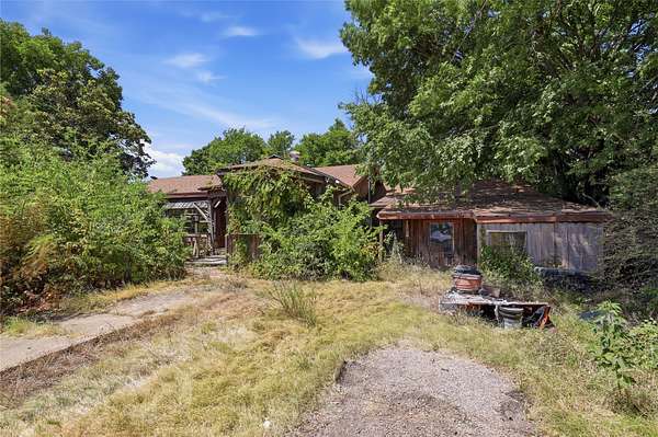 5.36 Acres of Land with Home for Sale in Cooper, Texas