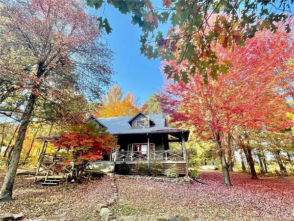 1.5 Acres of Land with Home for Sale in Jasper, Arkansas