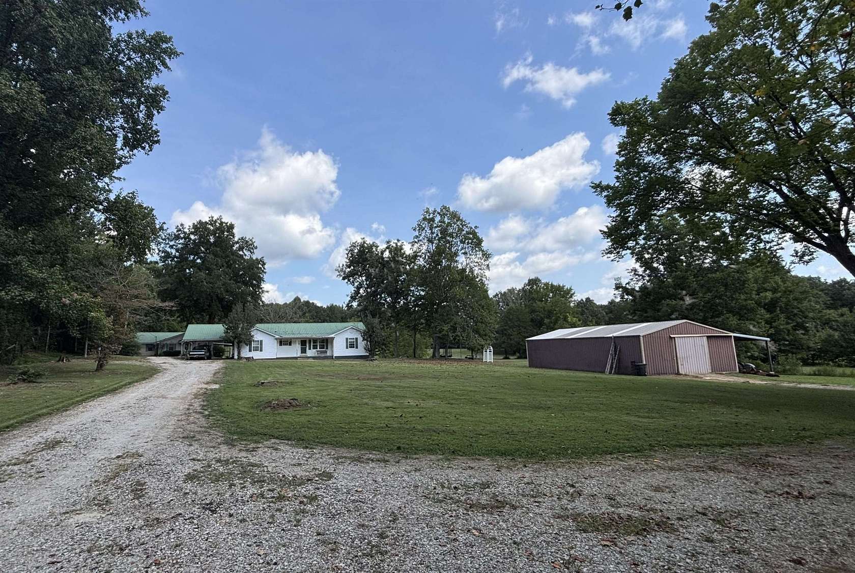 23.4 Acres of Land with Home for Sale in Moscow, Tennessee
